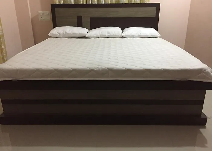 Mega Tourist Home Guruvayur