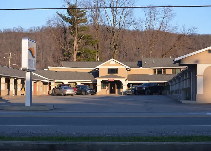 Travelers Inn New Martinsville