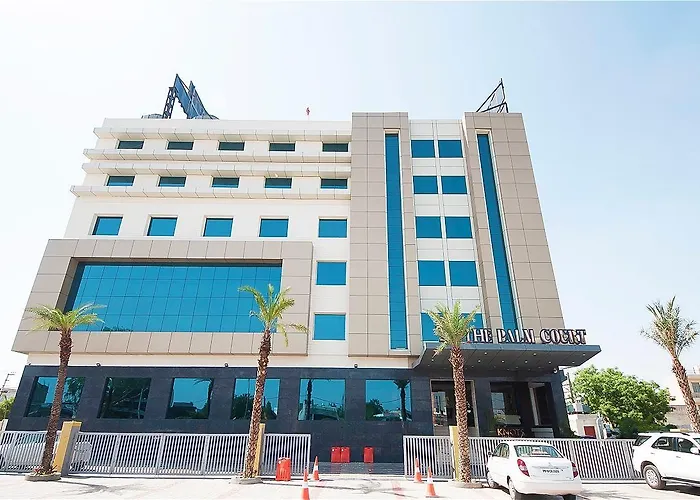 The Palm Court Hotel Ludhiana