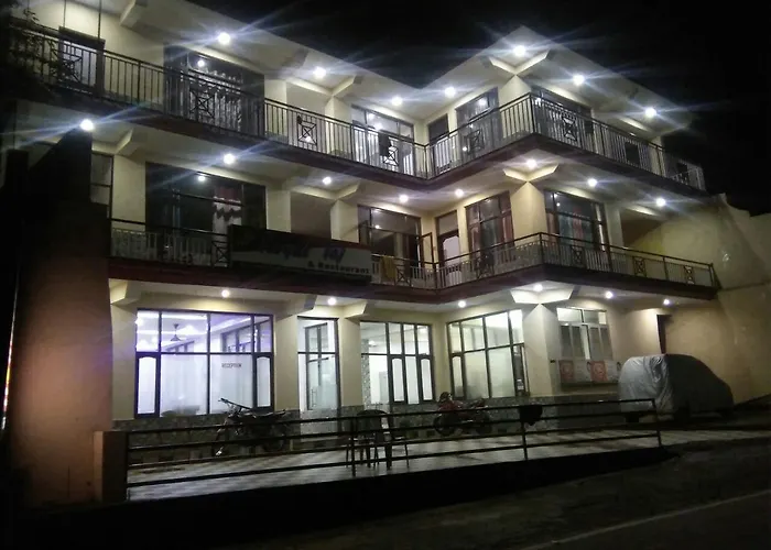 Hotel Royal Taj Dharamshala
