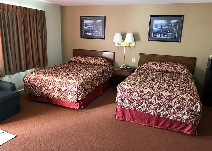 Travelers Inn New Martinsville