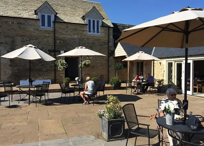 Rutland Water Courtyard Rooms Oakham