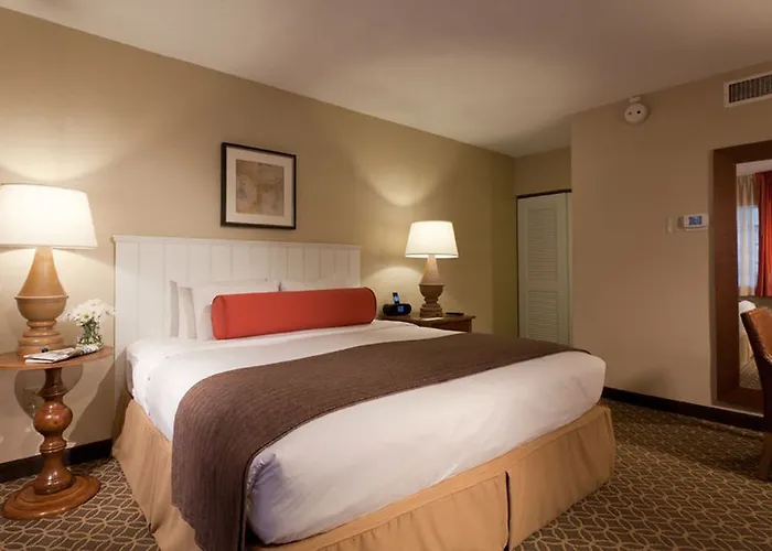The Westport Inn, An Ascend Hotel Collection Member