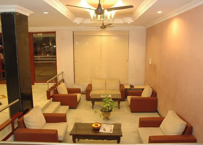 Hotel Saradharam Chidambaram