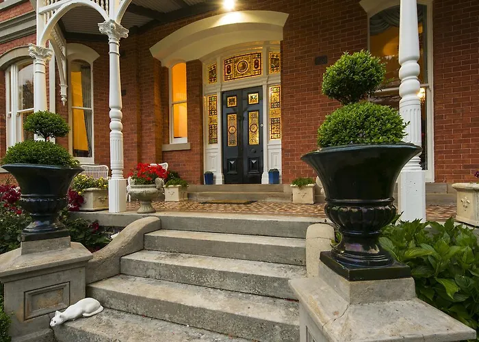 Arcoona Manor Bed & Breakfast Deloraine