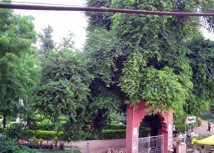 Hotel Parvati Palace Sehore