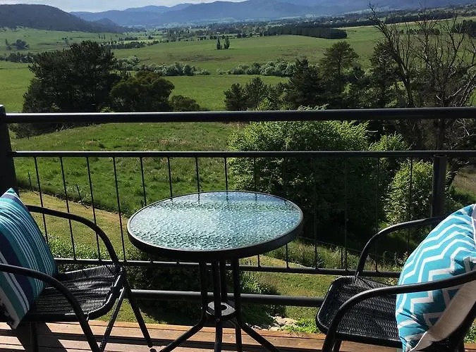 Rosewhite House Bed & Breakfast Myrtleford