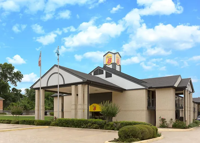 Super 8 By Wyndham Ruston Motel