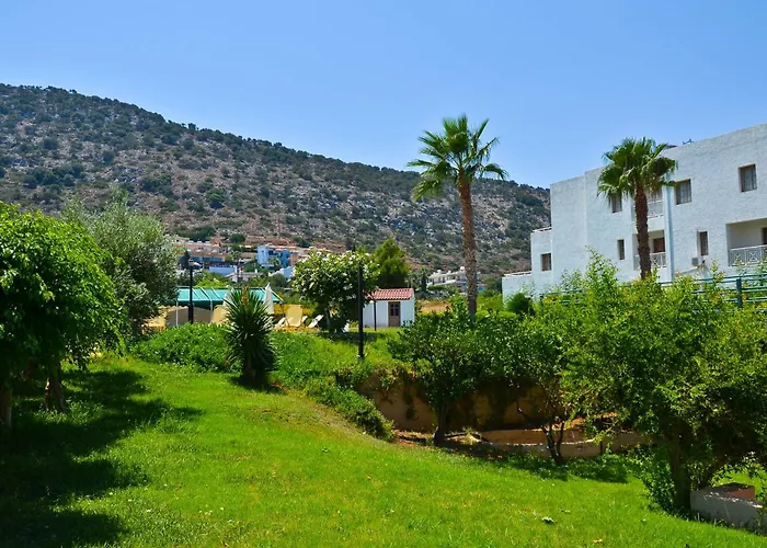 Niko Elen, Adults Only Hotel Stalida