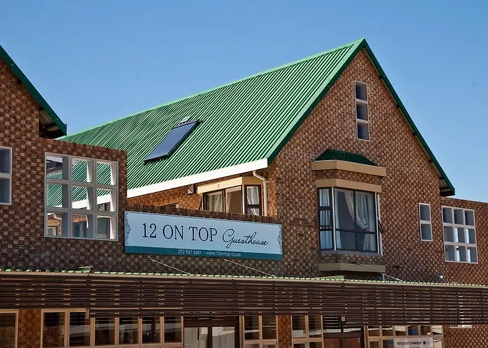 12 On Top Guesthouse Piet Retief