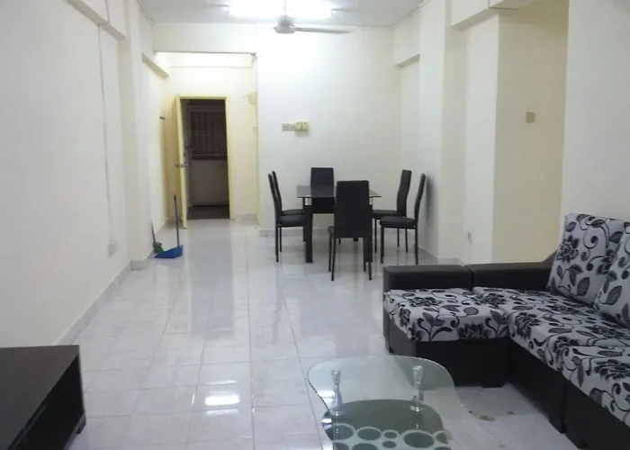 Live Com Hotel Johor Bahru