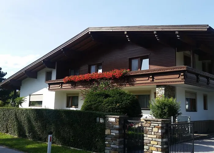 Haus Angelika - Bed & Breakfast - Innsbruck/Igls