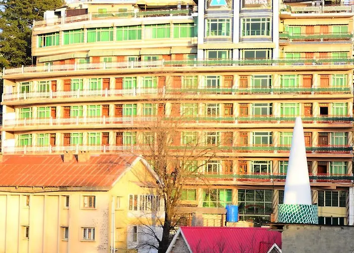 Hotel Move-N-Pick Murree