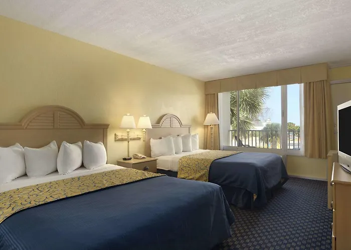 Days Inn By Wyndham Lenox Ma
