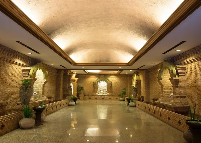 Chiangmai Plaza Hotel Chiang Mai
