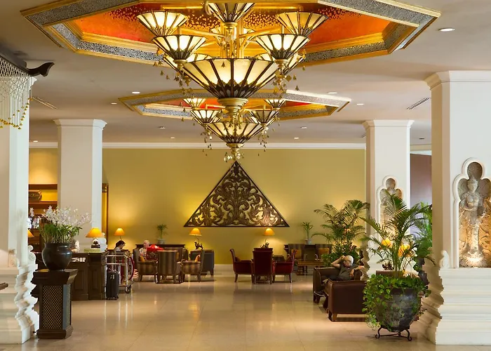 Chiang Mai Plaza Hotel