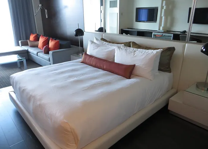 Palms Place 33Rd Floor With Mountains Views Las Vegas