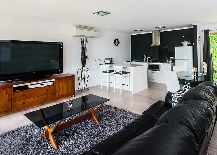 Lure Bed And Breakfast Normanville