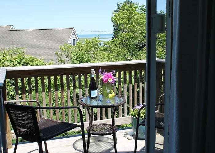 Lavender Bay Bed & Breakfast Barnstable