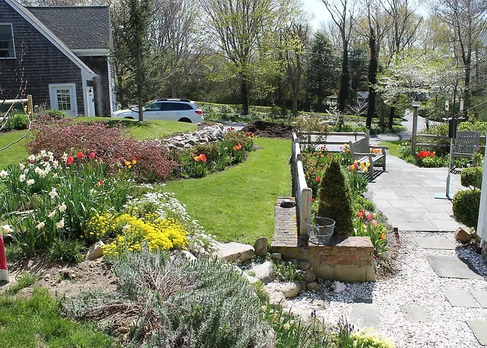 Lavender Bay Bed & Breakfast Barnstable
