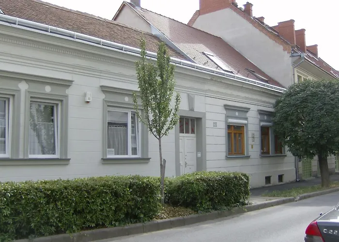 Csapd le Csacsi Vendégház Pécs