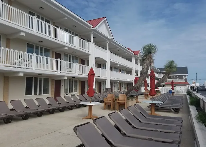 Desert Sand Resort Avalon