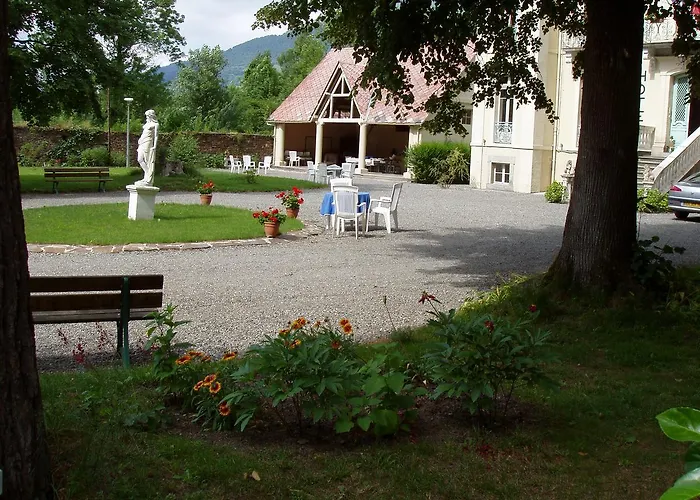 Bed and Breakfast Castel de la Pique à Bagnères-de-Luchon
