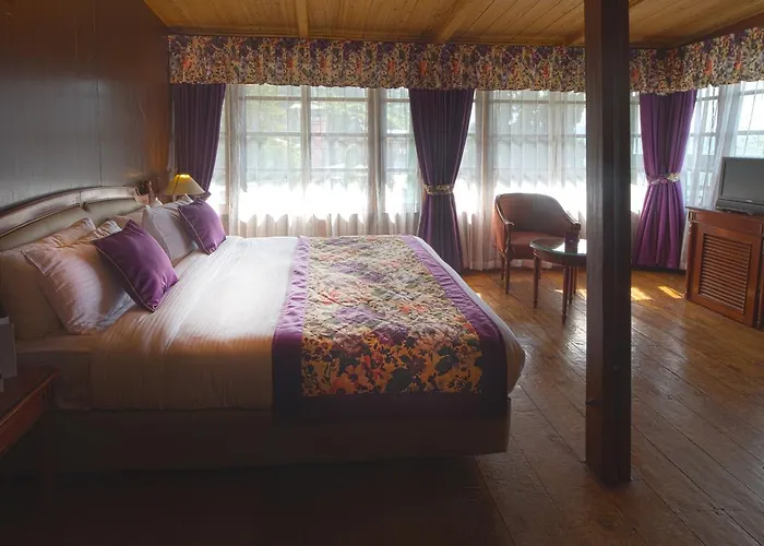 Mount Himalayan Resort Darjeeling 