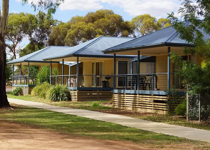 Tooleybuc River Retreat Villas