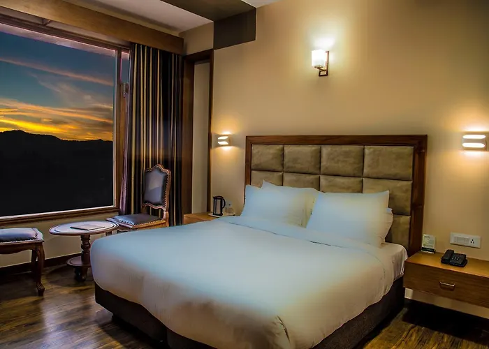 De Exotica Crest Hotel Shimla