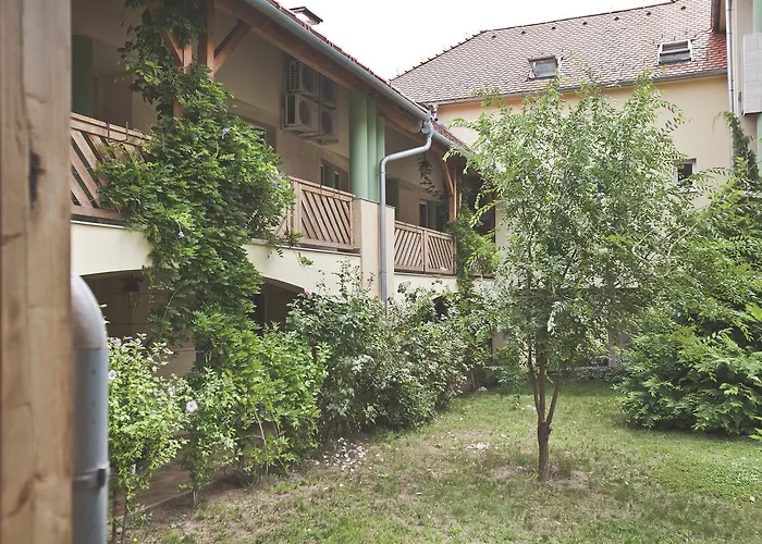 Hotel Makár Sport&Atrium Pécs