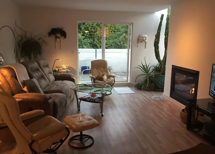 A Room At The Camelia Bed And Breakfast Tsawwassen