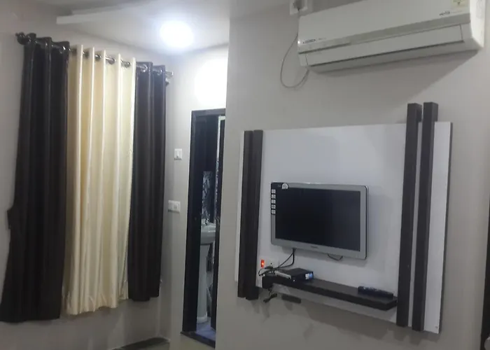 Hotel Holiday Era Opposite Railway Station Aurangabad 