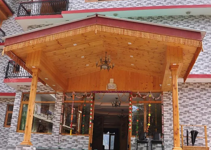 Hotel King'S Land Manali 