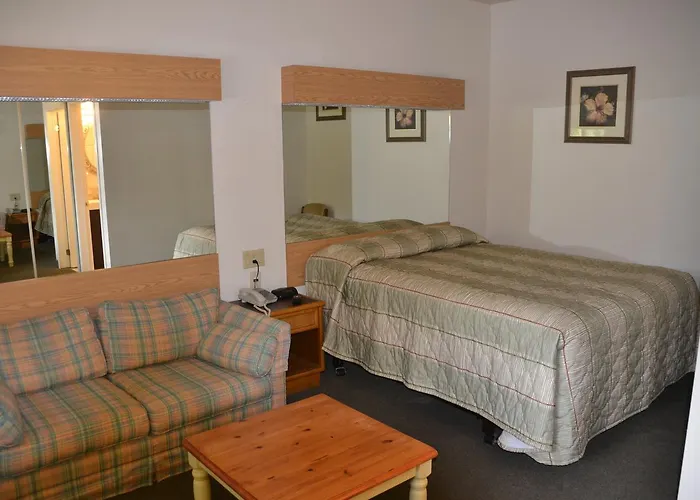 Calabogie Motor Inn