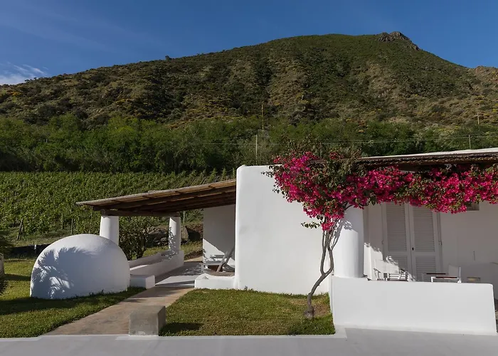 Capofaro Resort Relais&Chateaux Malfa 