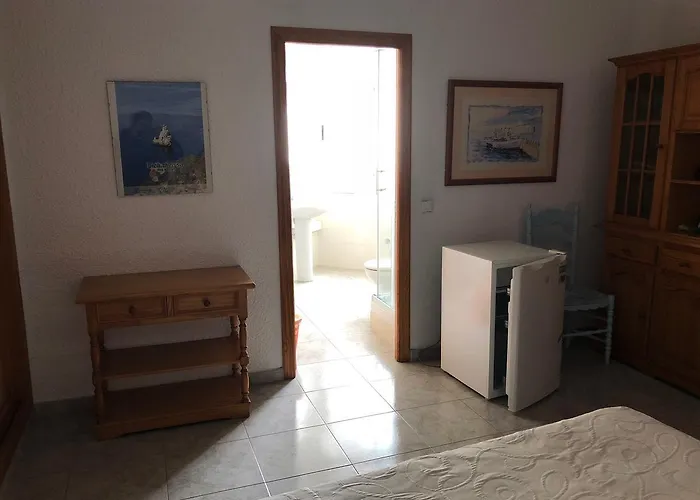 Hotel Casa de Huespedes el Almendro Ibiza