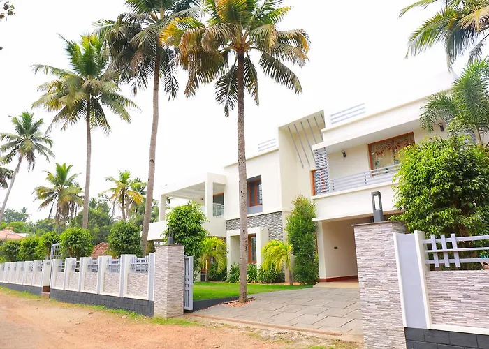Shamrock Home Stay Tiruvalla
