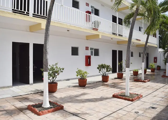 Hotel Lb Manzanillo