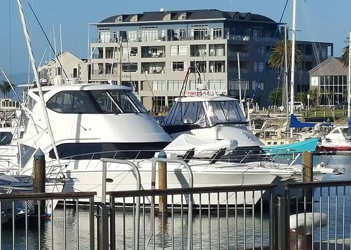 Marina View Apartments Gisborne