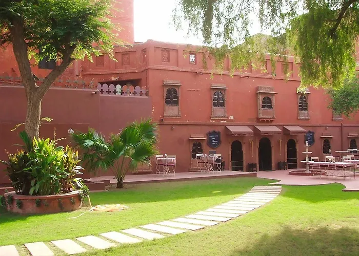Hotel Bhairon Vilas Bikaner