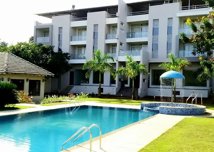 Hotel Sadhana Executive Dapoli