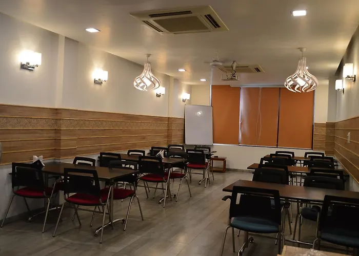 Hotel Marc Inn Jaipur