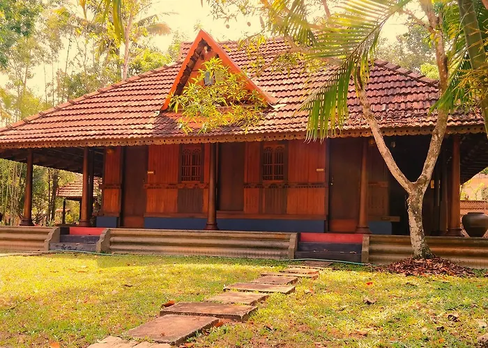Palathra Heritage Mararikulam
