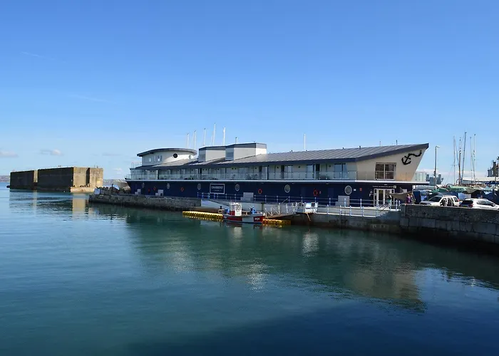 Crabbers' Wharf Aparthotel Portland