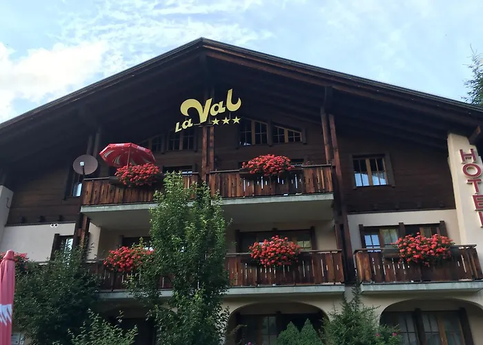 Hotel B&B Casa La Val Sedrun
