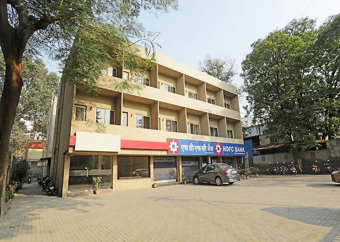 Oyo 1194 Hotel Gulmohr Pune