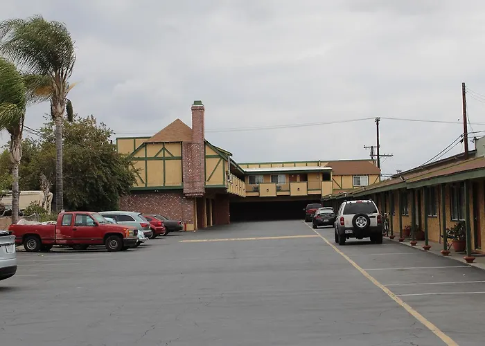 Starlite Motel Bellflower
