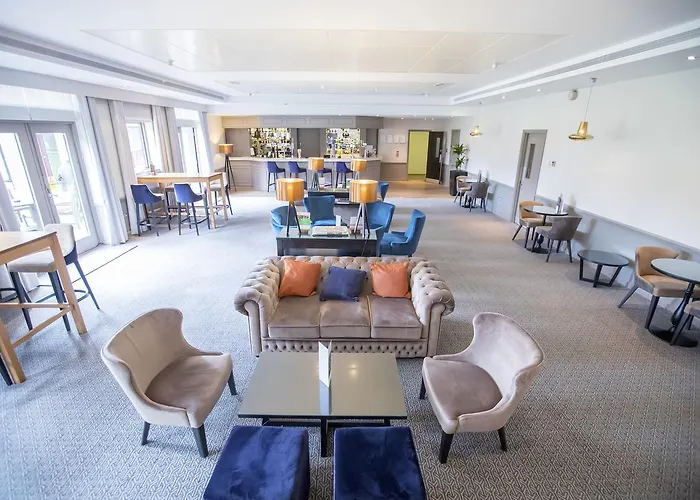 Denham Grove Hotel