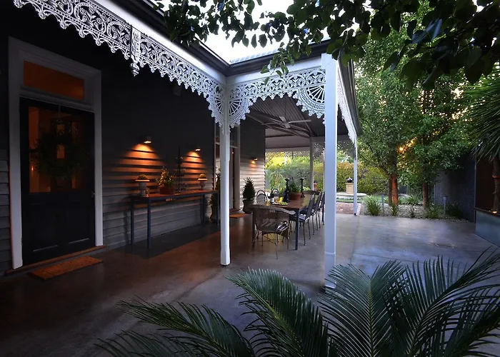 Clement House Bed & Breakfast Benalla